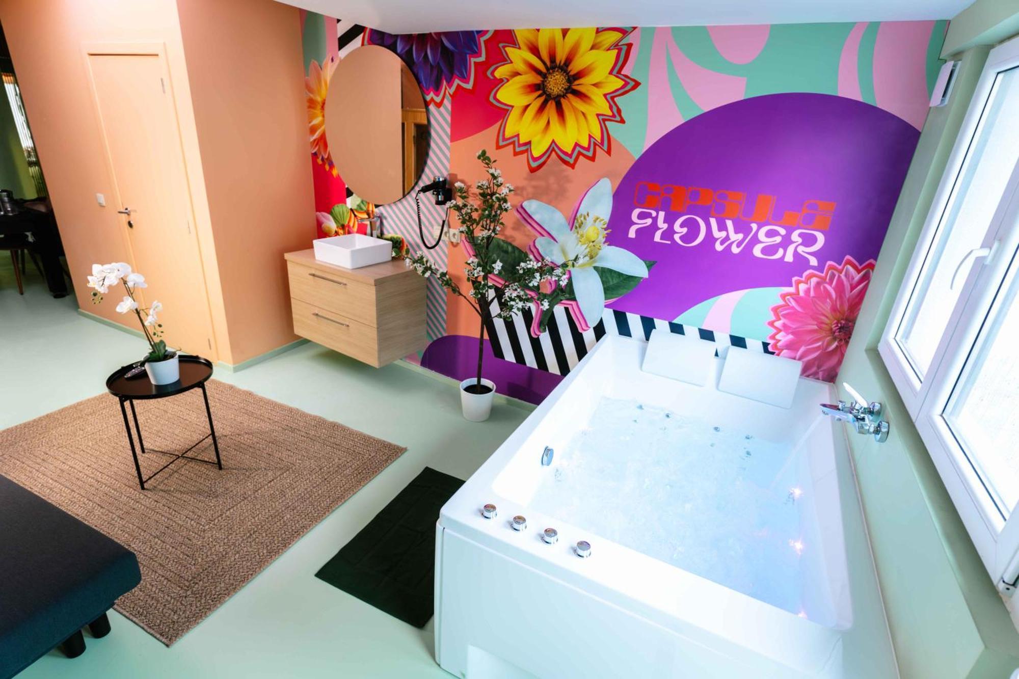 Capsule Flower - Balneo - Cinema - Billard - Nintendo Switch - Mons Centre Εξωτερικό φωτογραφία